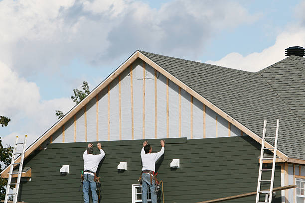 Professional Siding Replacement technician working in Bristol, IN